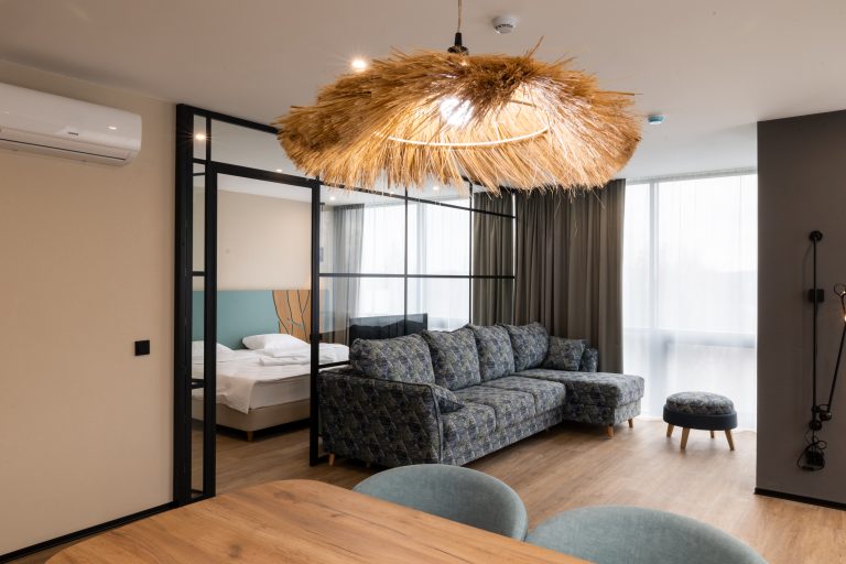 Семейный двухкомнатный номер с видом на озеро