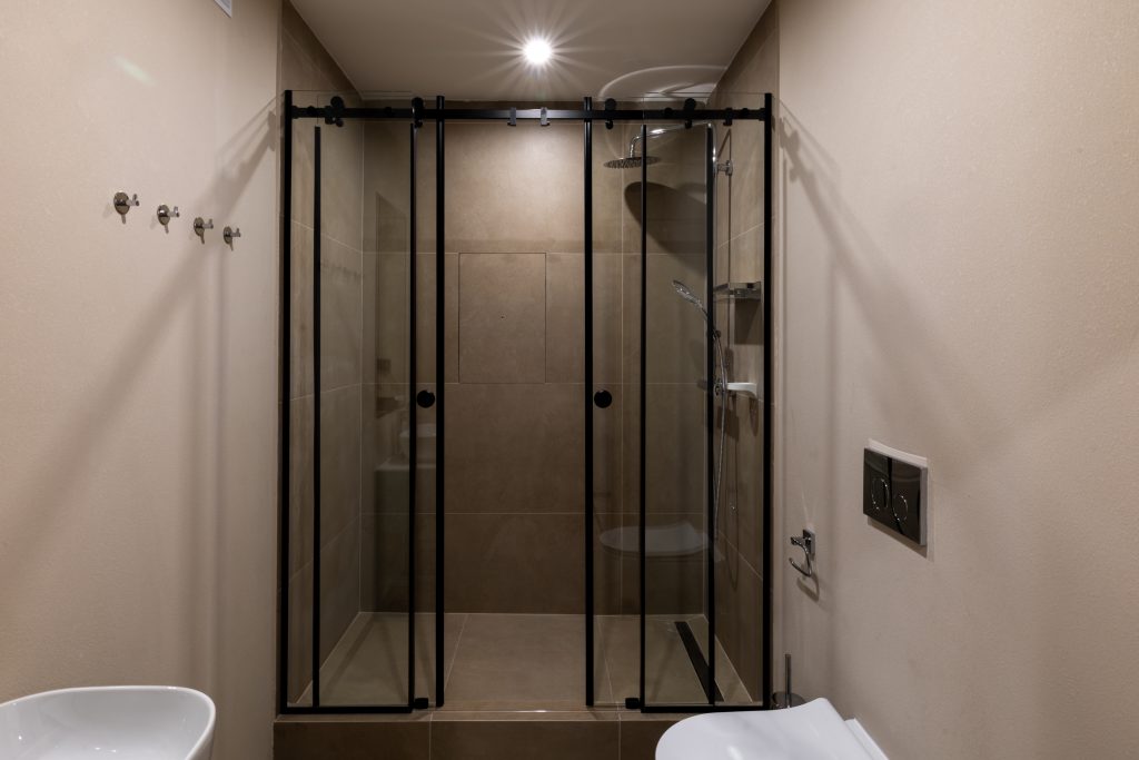 Семейный двухкомнатный номер с видом на лес