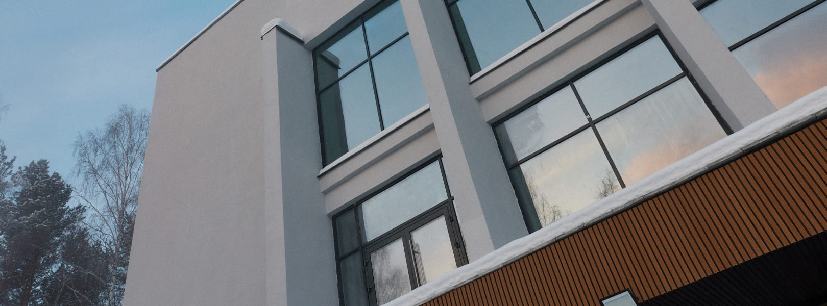 Отель с бассейном Таватуй: идеальный отдых у озера с комфортом и SPA